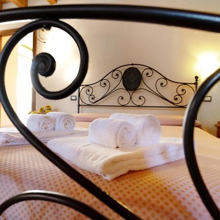 New Agriturismo Corte Olfino Монцамбано Екстериор снимка