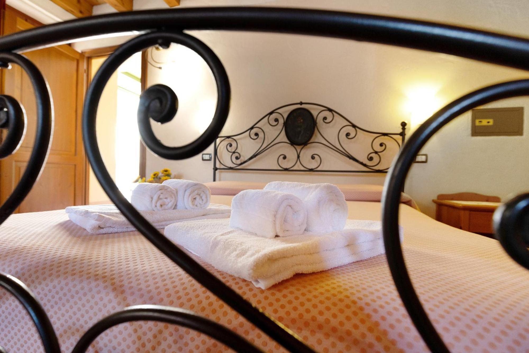 New Agriturismo Corte Olfino Монцамбано Екстериор снимка