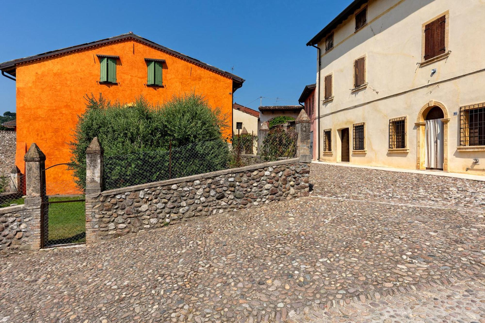 New Agriturismo Corte Olfino Монцамбано Екстериор снимка